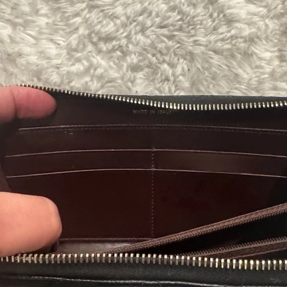 Chanel Black Quilted Leather Wallet - Picture 7 of 13